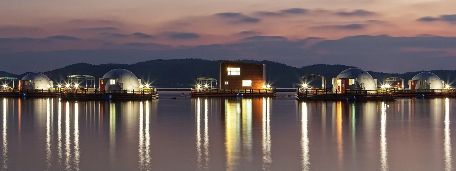 창리 바다쉼터 & 낚시공원